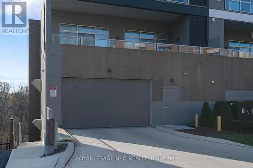 601 - 77 Yates Street, St. Catharines (Downtown), ON - Outdoor With Balcony