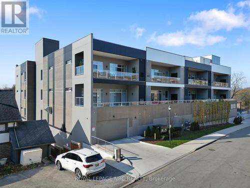 601 - 77 Yates Street, St. Catharines (Downtown), ON - Outdoor With Balcony