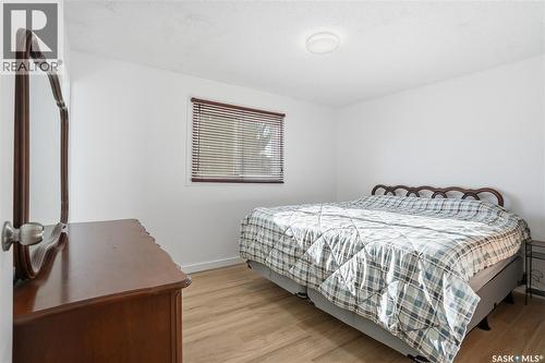 147 Makaroff Road, Saskatoon, SK - Indoor Photo Showing Bedroom