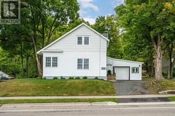 425 KING STREET W  Gananoque, ON K7G 2G8