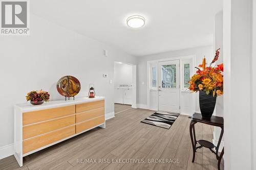 425 King Street W, Gananoque, ON - Indoor Photo Showing Other Room