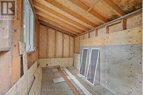 425 King Street W, Gananoque, ON - Indoor