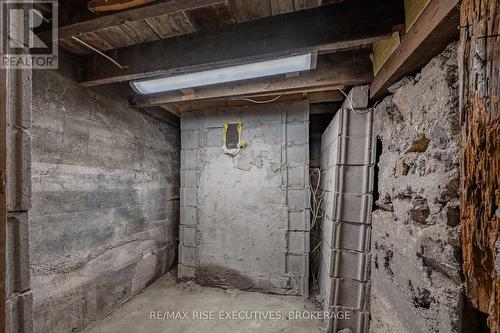 425 King Street W, Gananoque, ON - Indoor Photo Showing Basement