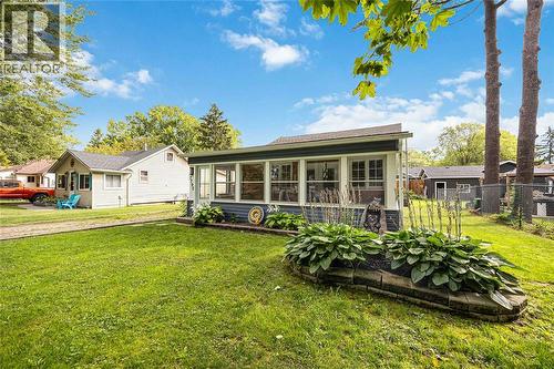 7790 Gallie Street, Plympton-Wyoming, ON - Outdoor With Deck Patio Veranda