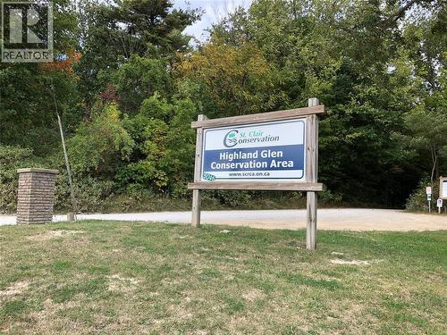 7790 Gallie Street, Plympton-Wyoming, ON - Outdoor