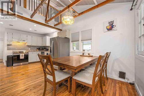 7790 Gallie Street, Plympton-Wyoming, ON - Indoor