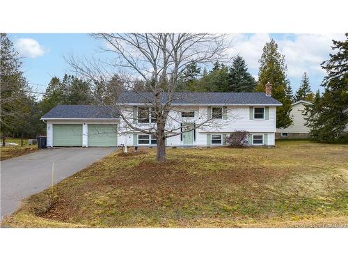 35 Peat Dr, Quispamsis, NB 