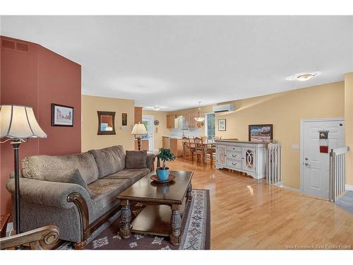 52 Frederic, Dieppe, NB 