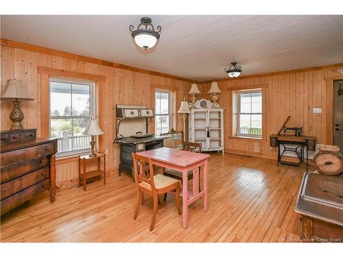 142 Boul Saint-Pierre E. Blvd, Caraquet, NB 