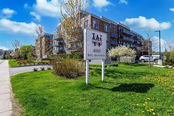 203-4060 Boul. des Sources  Dollard-Des-Ormeaux, QC H9B 0B2