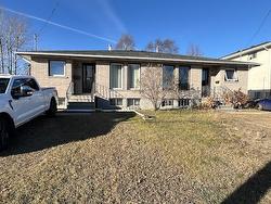 369-371 Shuniah Street  Thunder Bay, ON P7A 3A3