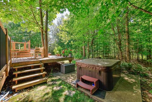 Hot tub - 1209 Rue Mathieu, Prévost, QC - Outdoor