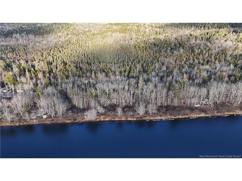 - Canal Rd, Canal, NB 