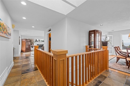 5670 Malibu Terr, Nanaimo, BC 