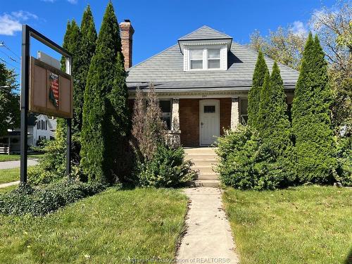 201 GRAND Avenue WEST Chatham, ON N7L 1C2