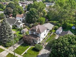 207-209 INSHES Avenue  Chatham, ON N7M 2Z5