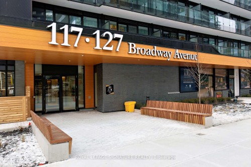 2010-117 Broadway Avenue, Toronto, ON - Outdoor