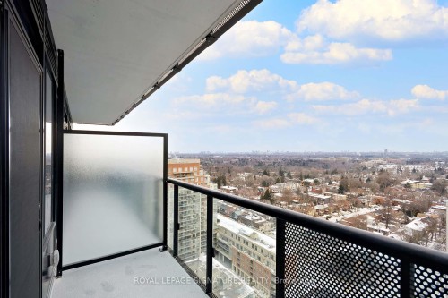 2010-117 Broadway Avenue, Toronto, ON - Outdoor With View