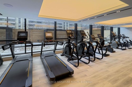2010-117 Broadway Avenue, Toronto, ON -  Photo Showing Gym Room