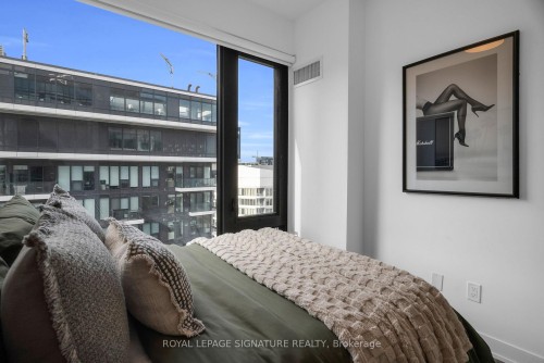 2902-47 Mutual Street, Toronto, ON - Indoor Photo Showing Bedroom
