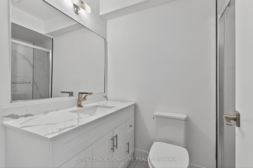 3-215 Danforth Avenue, Toronto, ON 