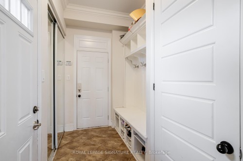 366 Cochrane Terrace, Milton, ON - Indoor Photo Showing Other Room