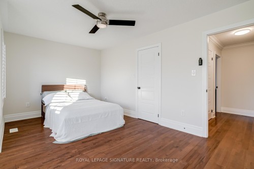 366 Cochrane Terrace, Milton, ON - Indoor Photo Showing Bedroom