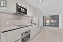 613 - 35 Parliament Street, Toronto, ON  - Indoor Photo Showing Kitchen 
