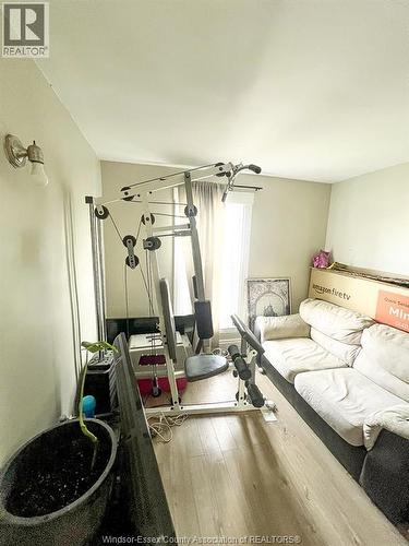 1143 Langlois, Windsor, ON - Indoor