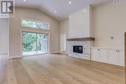 Similar Huron Build - 