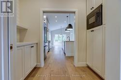 Similar Huron Build - 