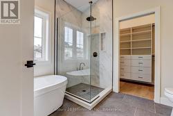 Similar Huron Build - 