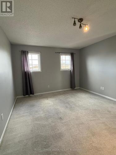 594 Flagstone Court, Oshawa, ON - Indoor Photo Showing Other Room