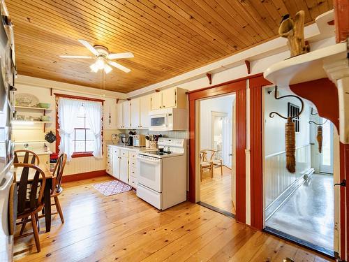 2133 Highway 3, Barrington, NS 