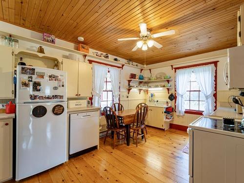 2133 Highway 3, Barrington, NS 