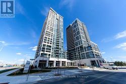 403 - 9000 JANE STREET  Vaughan, ON L4K 0M6