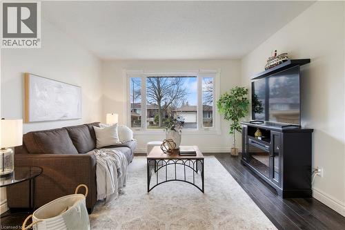 60 Devonglen Drive, Kitchener, ON - Indoor Photo Showing Living Room