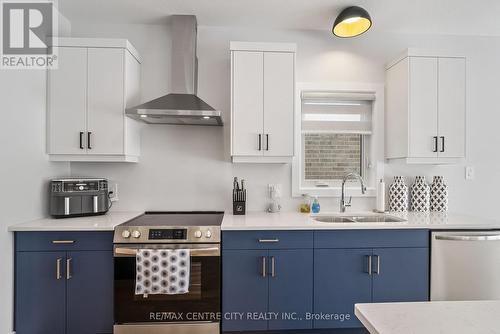 1362 Bush Hill Link, London North (North S), ON - Indoor Photo Showing Kitchen With Double Sink