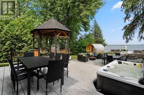 943 Barry Avenue, Innisfil, ON - Outdoor With Deck Patio Veranda
