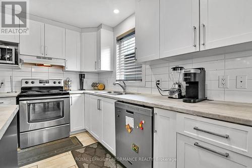 609 Robert Street, Clarence-Rockland, ON - Indoor Photo Showing Kitchen With Double Sink