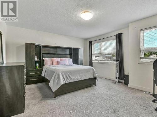 609 Robert Street, Clarence-Rockland, ON - Indoor Photo Showing Bedroom
