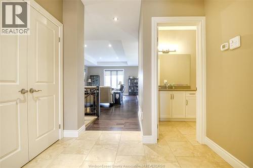 2254 Maitland, Windsor, ON - Indoor Photo Showing Other Room