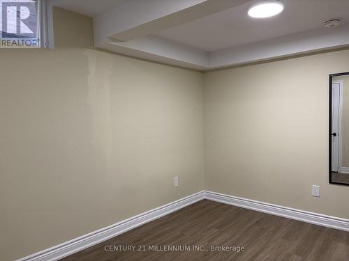 40 Houghton Street, Cambridge, ON - Indoor Photo Showing Other Room