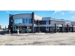 1-5-301 Croft Drive  Lakeshore, ON N8N 2L9