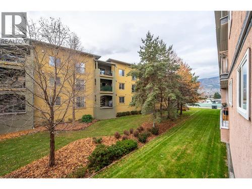 3426 Hemlock Street Unit# 109, Penticton, BC - Outdoor With Balcony