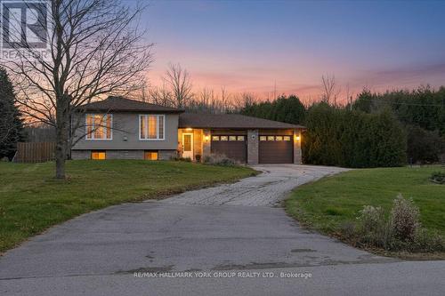 5 Burke Street, Georgina, ON - Outdoor