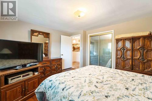 27 Meadowlark Crescent, St. Catharines (Lakeshore), ON - Indoor Photo Showing Bedroom