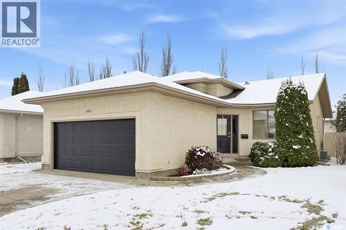 302 Budz CRESCENT  Saskatoon, SK S7N 4M5