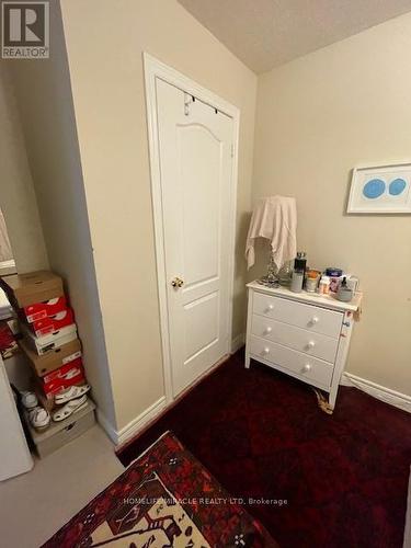 3480 Fountain Park Avenue, Mississauga, ON - Indoor