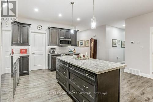 273 Queen Street W, North Perth, ON - Indoor Photo Showing Kitchen With Upgraded Kitchen